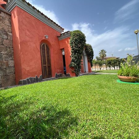 Villa Antonella San Teodoro  Εξωτερικό φωτογραφία